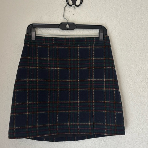 Hollister plaid high rise fully lined skirt size medium - Picture 1 of 4
